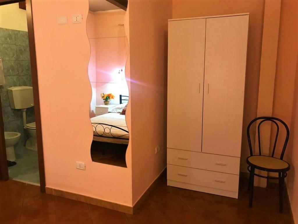 B&B Teodora Gaggi Exterior foto