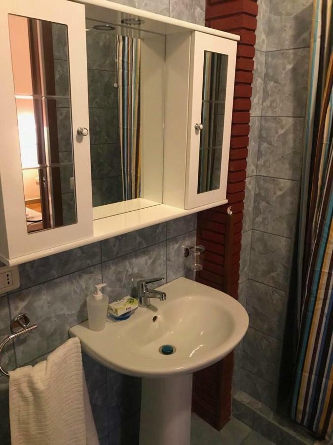B&B Teodora Gaggi Exterior foto